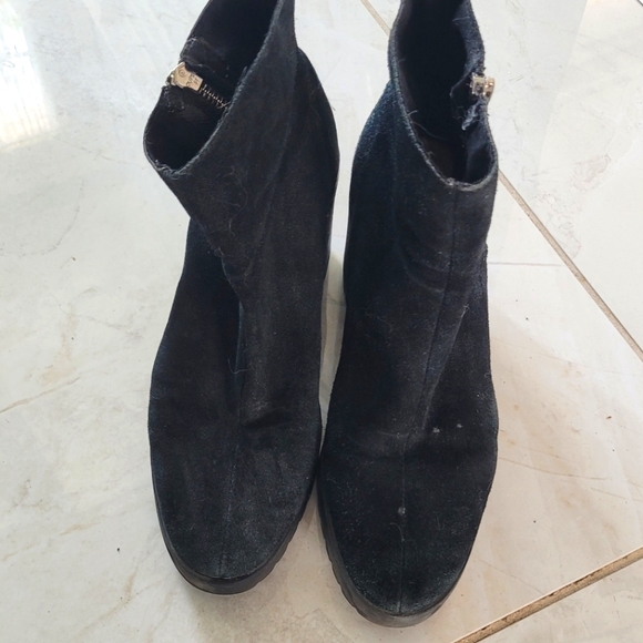 Gorgeous Zara block heel ankle boots! - Picture 5 of 8